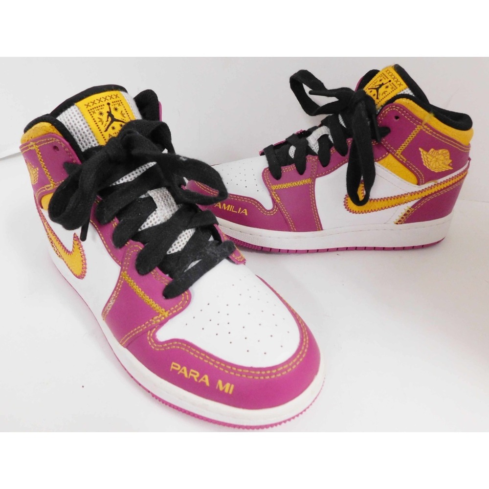 NIKE AIR JORDAN 1 MID DOD GS DIA DE LOS MUERTOS SZ 4Y-WOMENS SZ 5.5 [DC0500-100]
